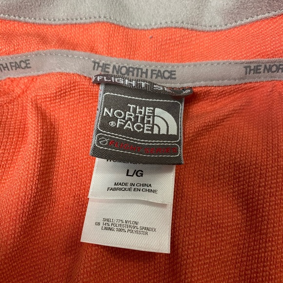 The North Face Women’s Jacket (Large) - Picture 3 of 13
